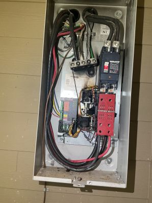 Electrician in Atlanta, GA (1)